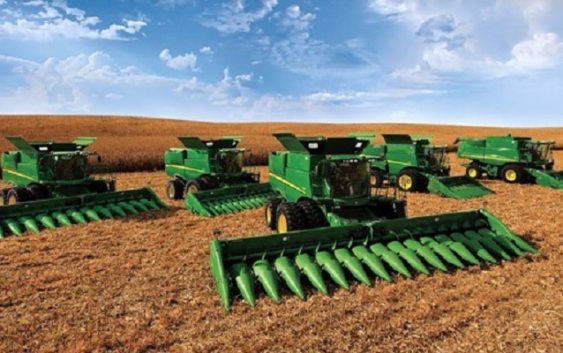Zimbabwe government sign agriculture equipment deal