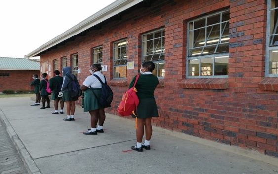 Water Short halt school resumption in SA