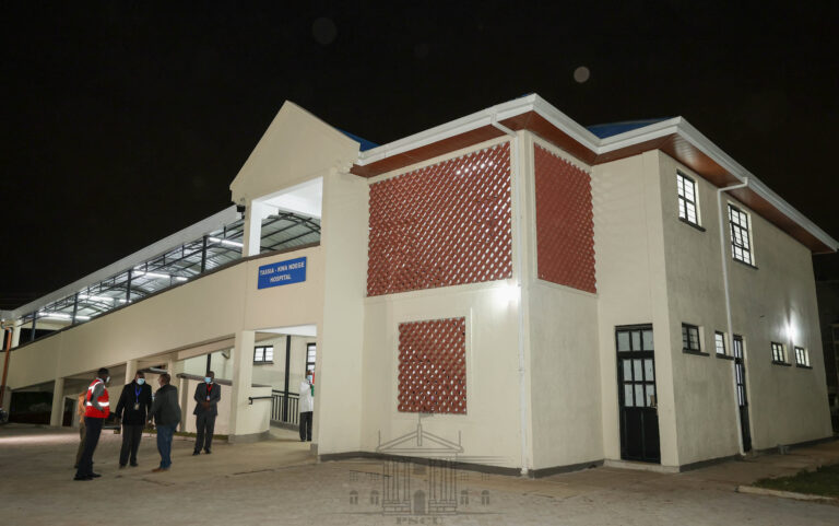 PRESIDENT KENYATTA COMMISSIONS 5 NEW HOSPITALS IN NAIROBI - Gambeta News