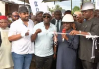NIGERIA GOVERNOR INUAGURATE NEWLY RECONSTRUCTED UMUIMO ROAD